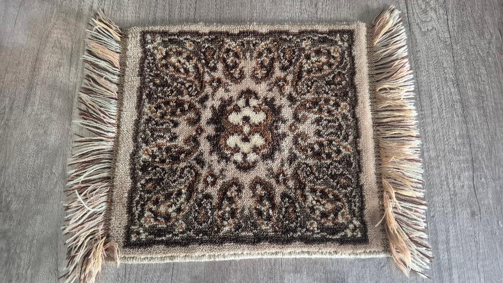 Handgeknoopt Perzische tafelkleedje (5), Ophalen of Verzenden, Zo goed als nieuw, Rechthoek, Binnen