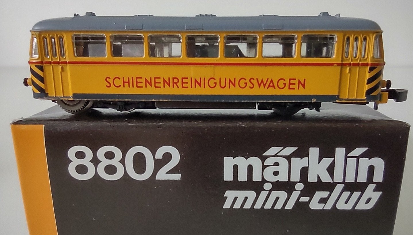 MÄRKLIN Z 8802 railreinigingswagen, Gelijkstroom, Wagon, Ophalen of Verzenden, Analoog