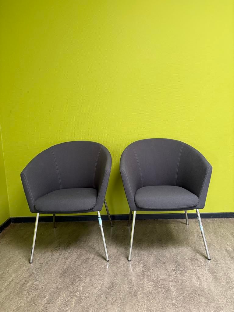 Set van 2 Artifort F510 fauteuils - Donkergrijs, Ophalen, Gebruikt, Twee, Stof