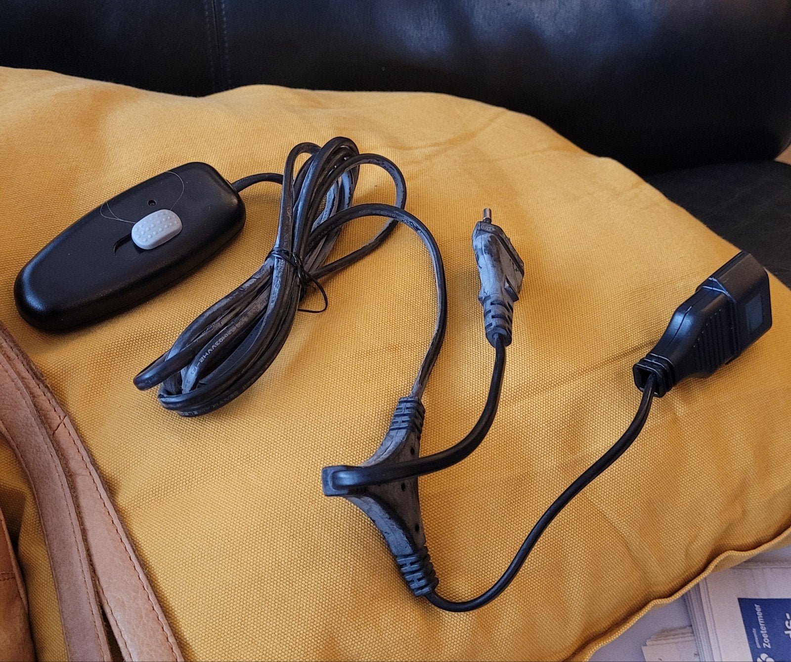 IKEA Dimma snoerdimmer met stekker, 2 m, max 150W, Gebruikt, Zwart, Dimbaar, Ophalen of Verzenden