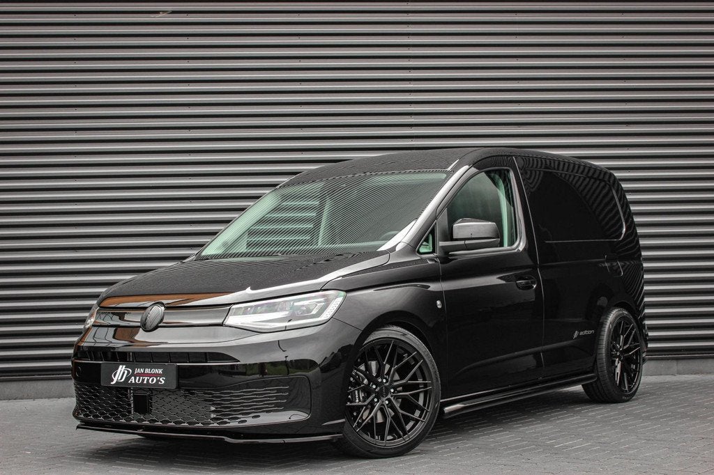 Volkswagen Caddy Cargo 2.0 TDI 122PK DSG JB- EDITION / MAXTR, Auto's, Zwart, 4 cilinders, Volkswagen, Bedrijf