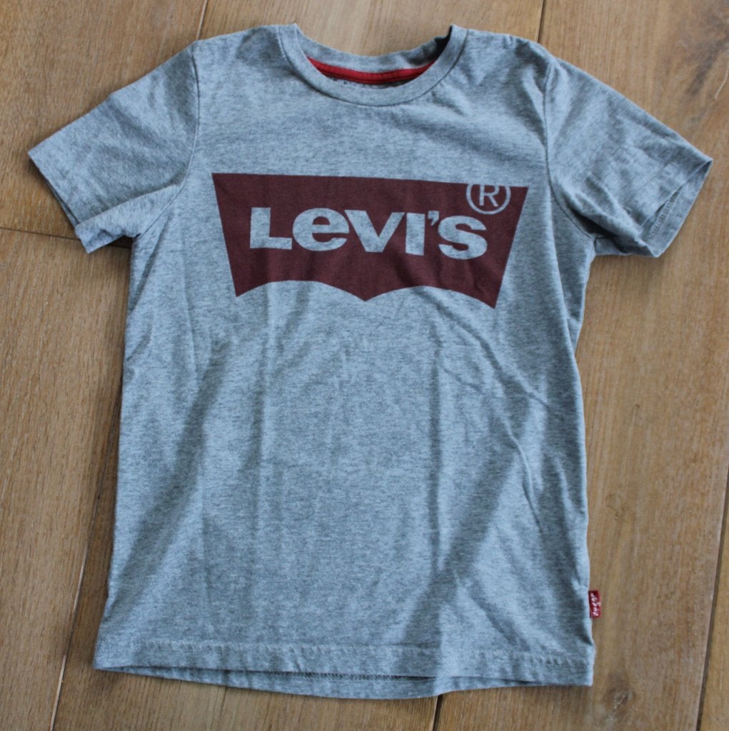 T-shirt van Levi's maat 8, Gebruikt, Ophalen of Verzenden, Shirt of Longsleeve, Levi's