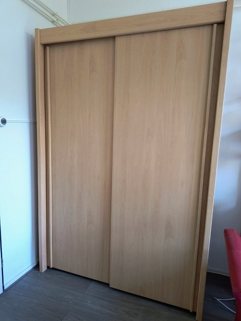 Zeer stevige kleding-/ hang-legkast met zweefdeuren (beuken), Ophalen, Met deur(en), Gebruikt, 200 cm of meer