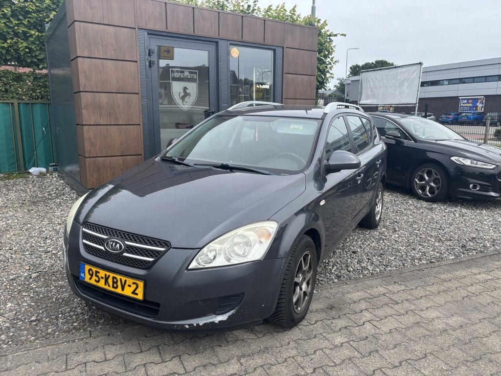 Kia cee'd Sporty Wagon 1.4 CVVT X-tra (bj 2009), Auto's, Kia, Gebruikt, 4 cilinders, 1396 cc, Origineel Nederlands