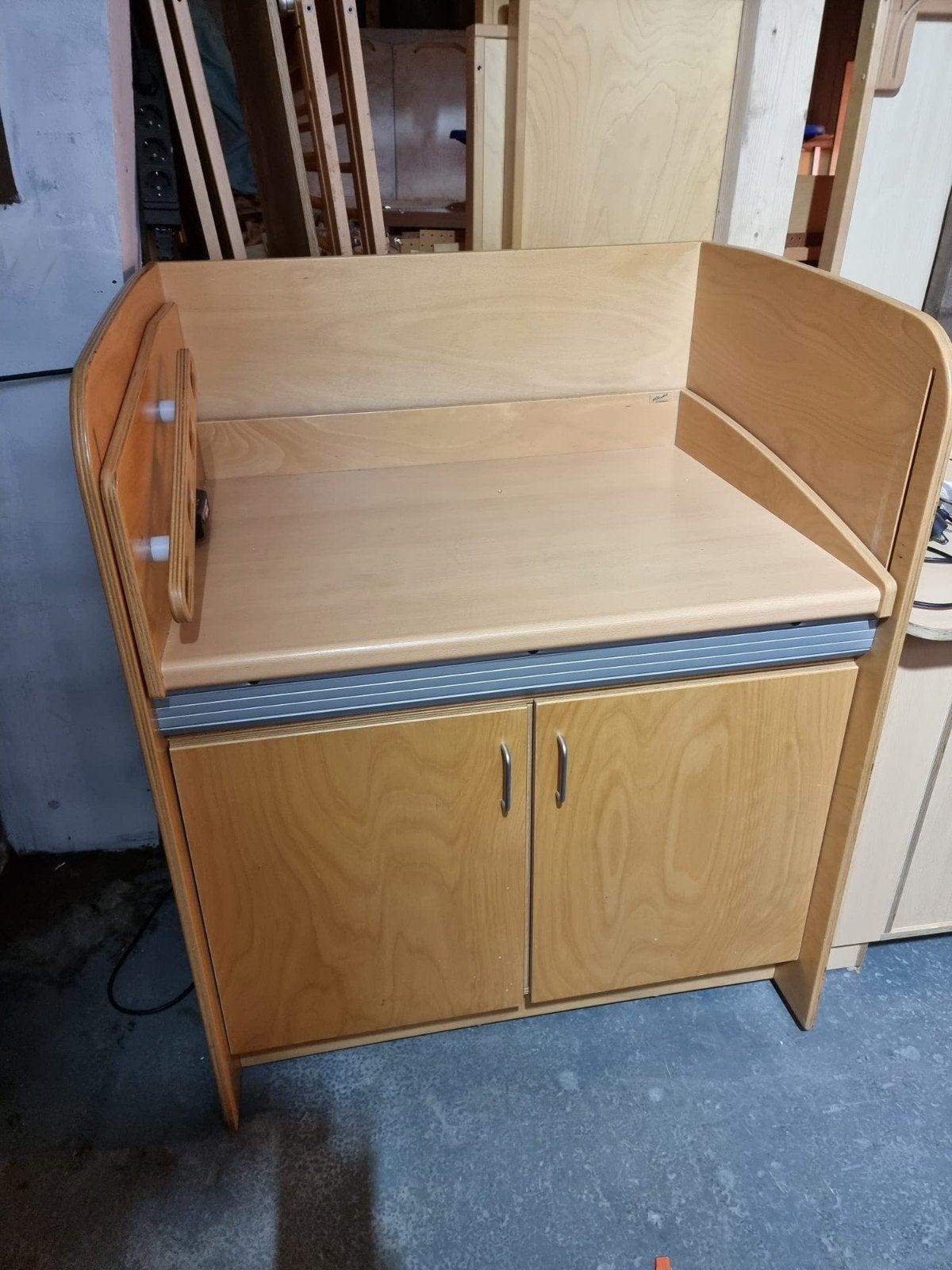 commode kinderopvang crèche verschoontafel verstelbaar, Ophalen of Verzenden, 50 tot 70 cm, 100 cm of meer, 90 tot 105 cm