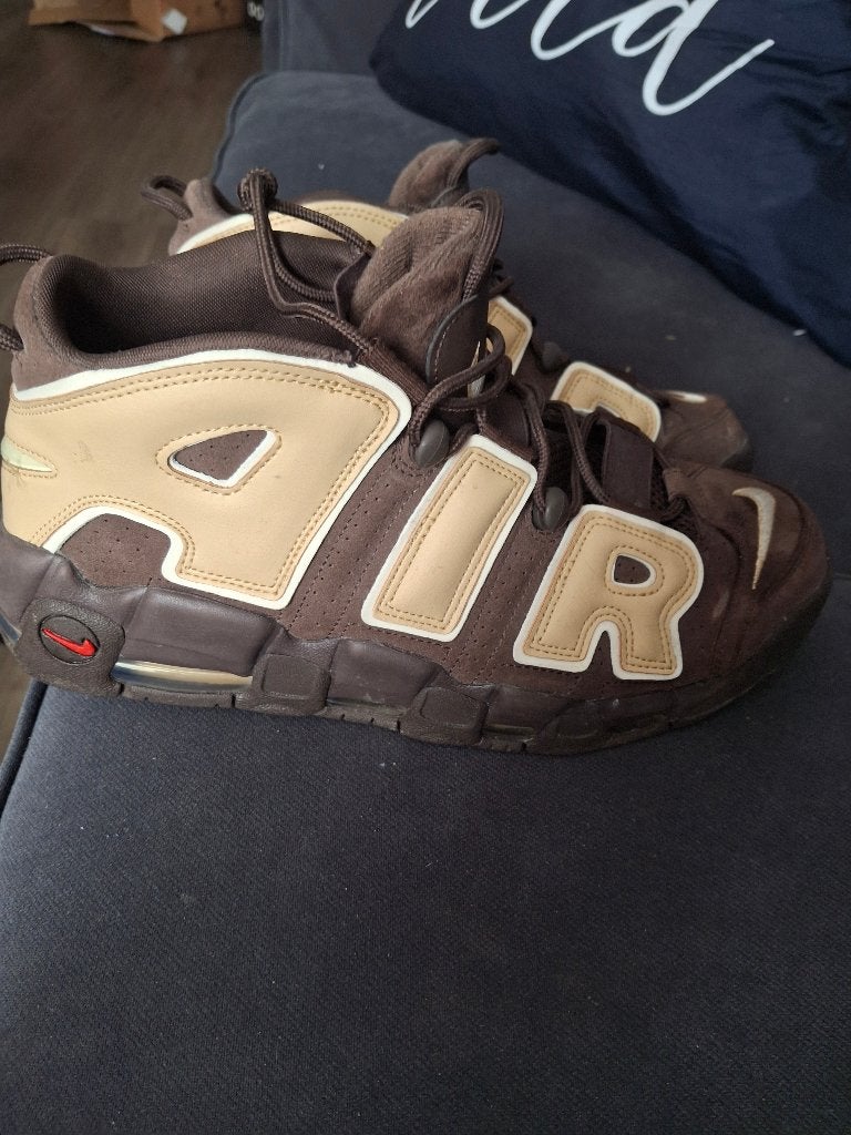 Nike air, Bruin, Nike, Ophalen of Verzenden, Sneakers of Gympen