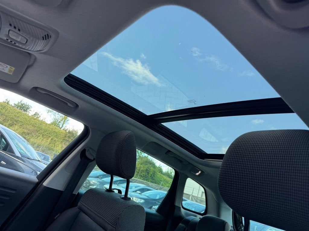 Citroen C3 AIRCROSS PANO|Leder|Stoelverwarming|Cruise|Head U, Gebruikt, Leder en Stof, Zwart, Bedrijf
