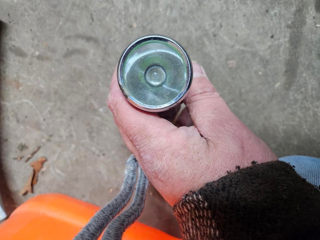 Vintage 555 Zaklamp - Made in China, Ophalen of Verzenden, Gebruikt, Batterij