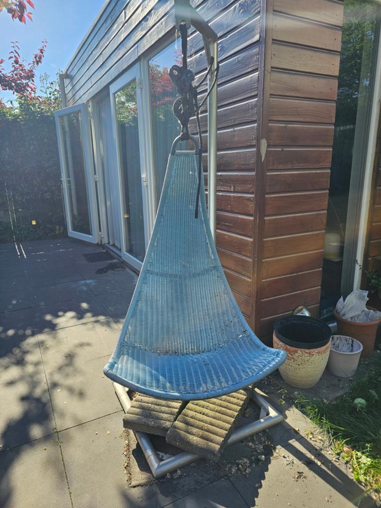 Schommelzit Ikea rotan, Ophalen