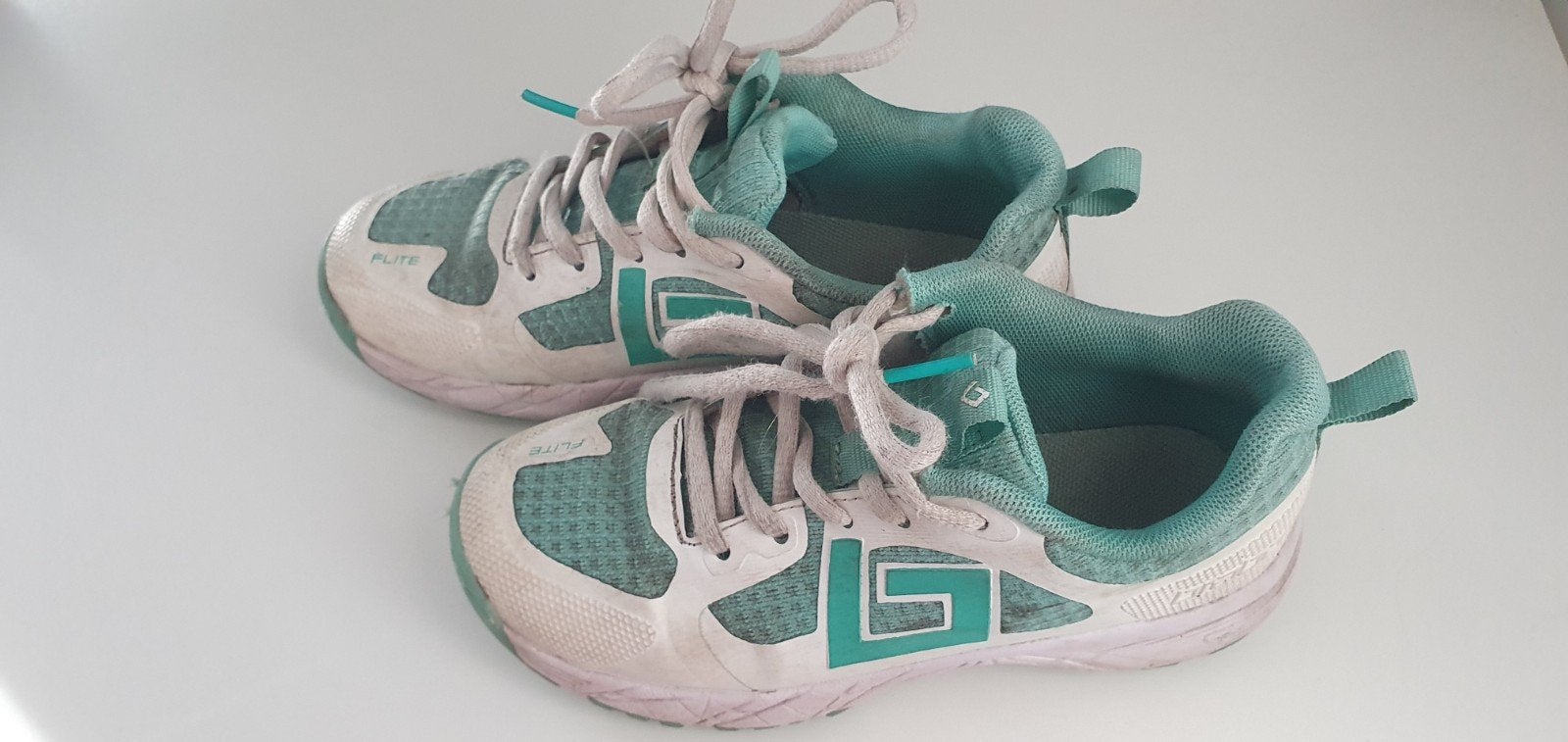 Brabo Hockeyschoenen maat 32, Sport en Fitness, Ophalen of Verzenden, Gebruikt, Schoenen