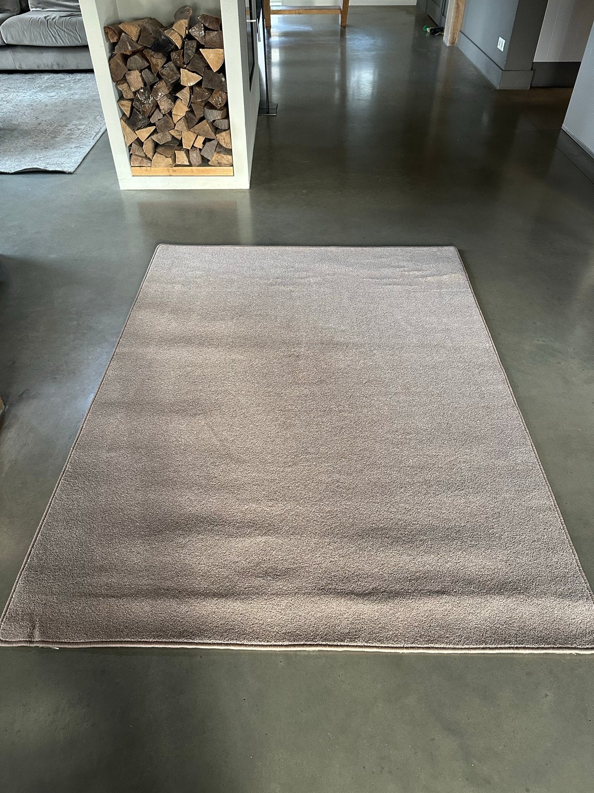 Nieuw beige vloerkleed gefestoneerd, Ophalen, 150 tot 200 cm, Grijs, Rechthoekig