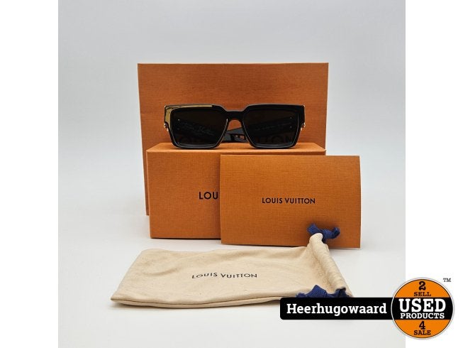 Louis Vuitton 1.1 Millionaire Sunglasses Z1165E Black, Sieraden, Tassen en Uiterlijk, Louis Vuitton, Zo goed als nieuw, Support@louisvuitton.com
