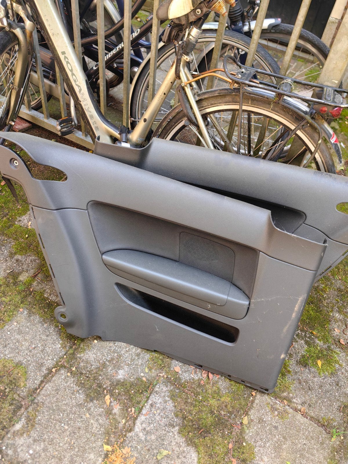 Audi a3 8p achterpanelen, Ophalen, Steen of Klei, 15 m² of meer, Dakpannen