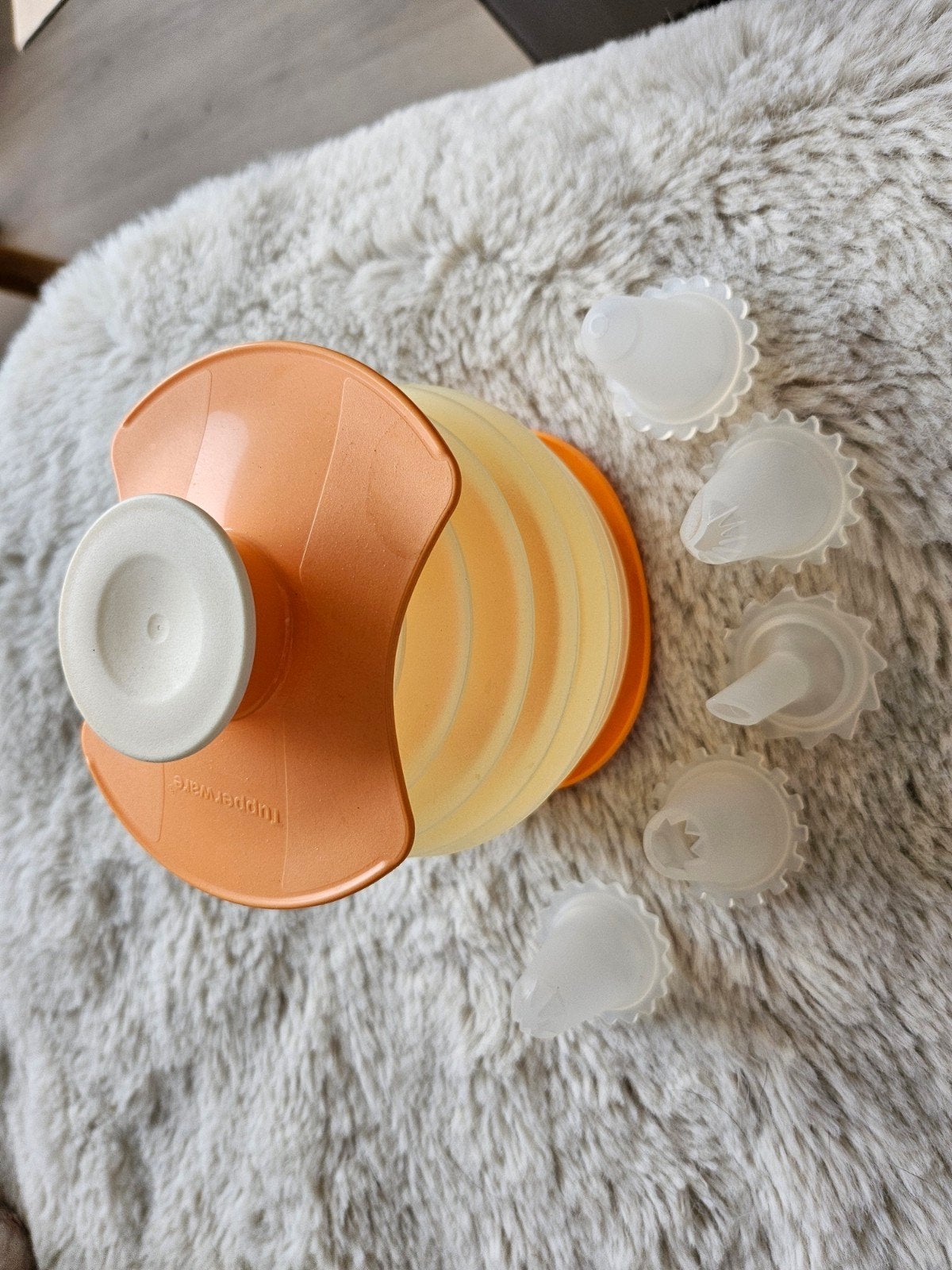 Garneertool van Tupperware met diverse spuitmondjes nieuw, Ophalen of Verzenden, Nieuw, Geel, Overige typen