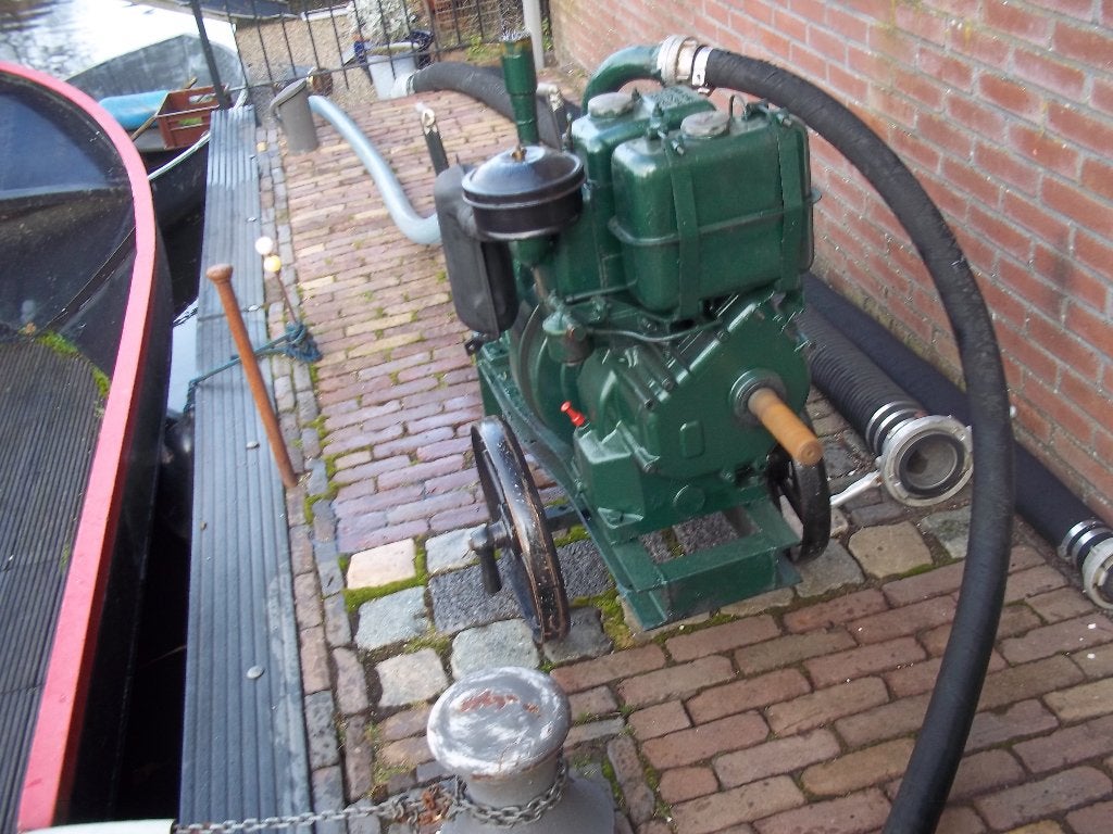 1 cilinder Lister met waterpomp, Ophalen, Gebruikt, Dieselmotor, 1800 rpm of meer