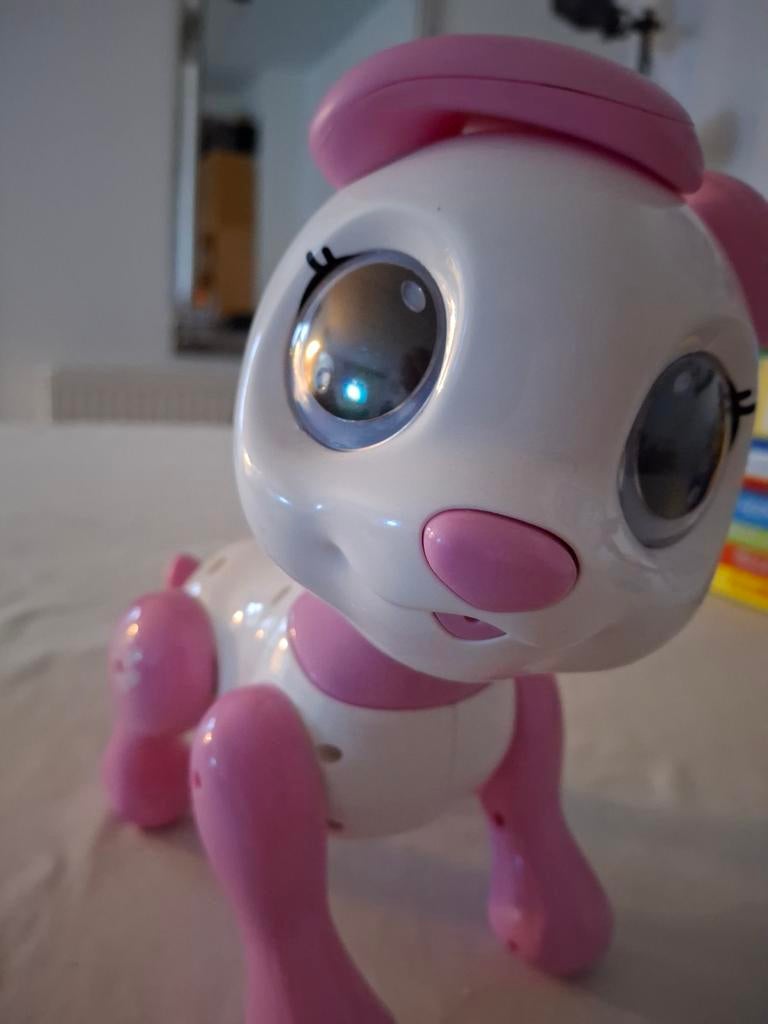 Interactieve robot hondje, wit/roze, Ophalen of Verzenden, Zo goed als nieuw, Jongen of Meisje