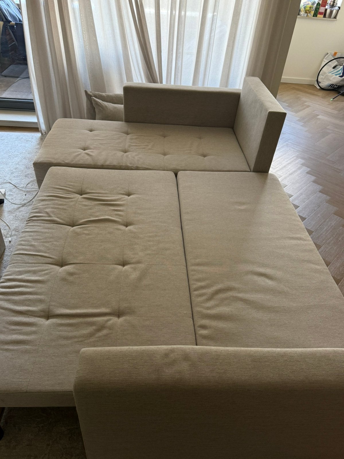 Corner sofa with sleeping function