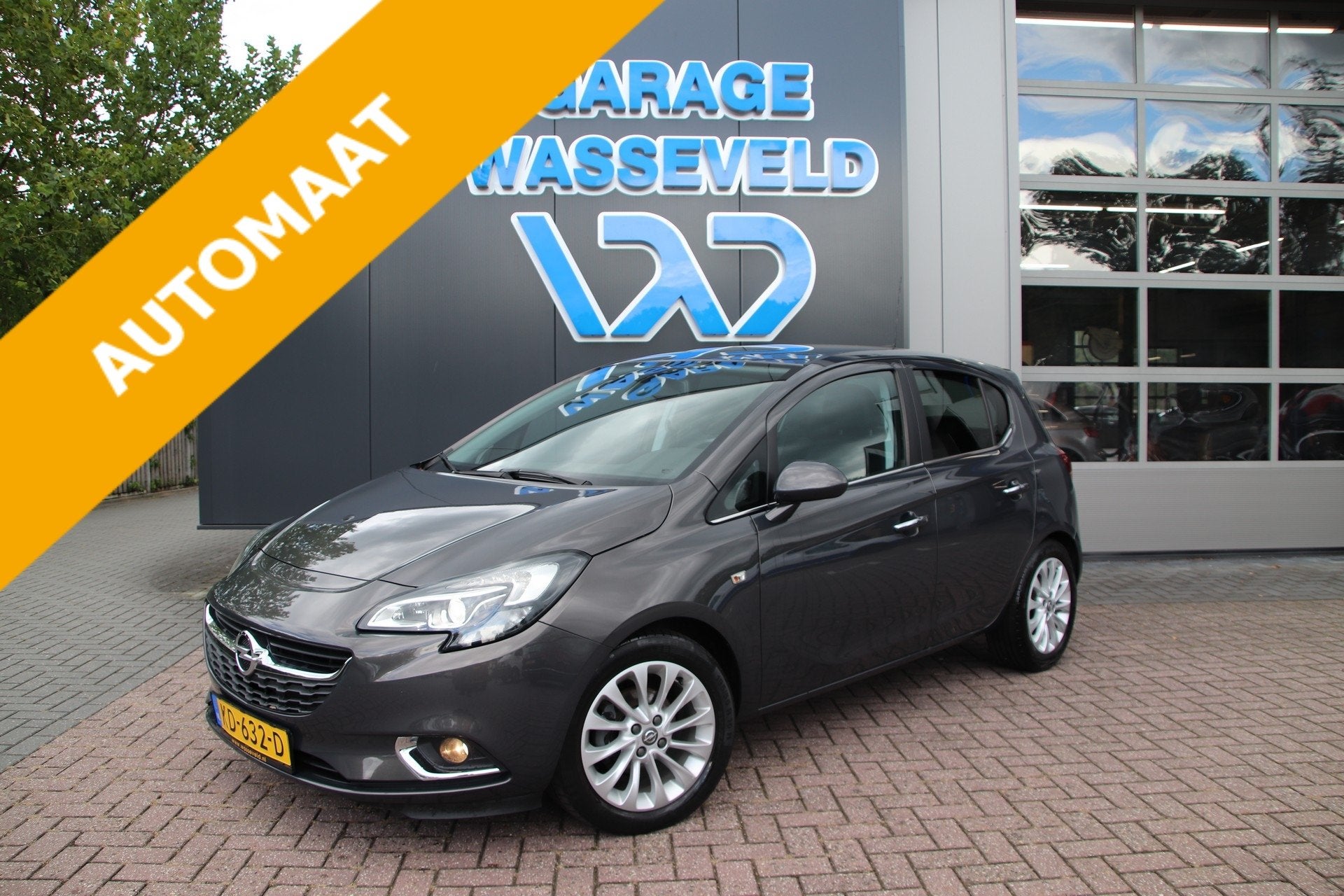 Opel Corsa 1.4 Innovation stoel+stuurverwarming/Cruise/Leder, 1063 kg, Gebruikt, 4 cilinders, 49 €/maand