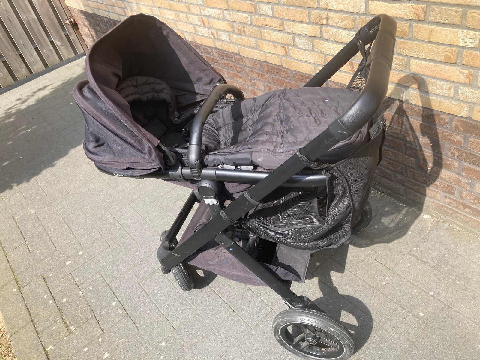 Dubatti kinderwagen met boodschappennet en regenhoes, Ophalen of Verzenden, Gebruikt, Kinderwagen, Overige merken