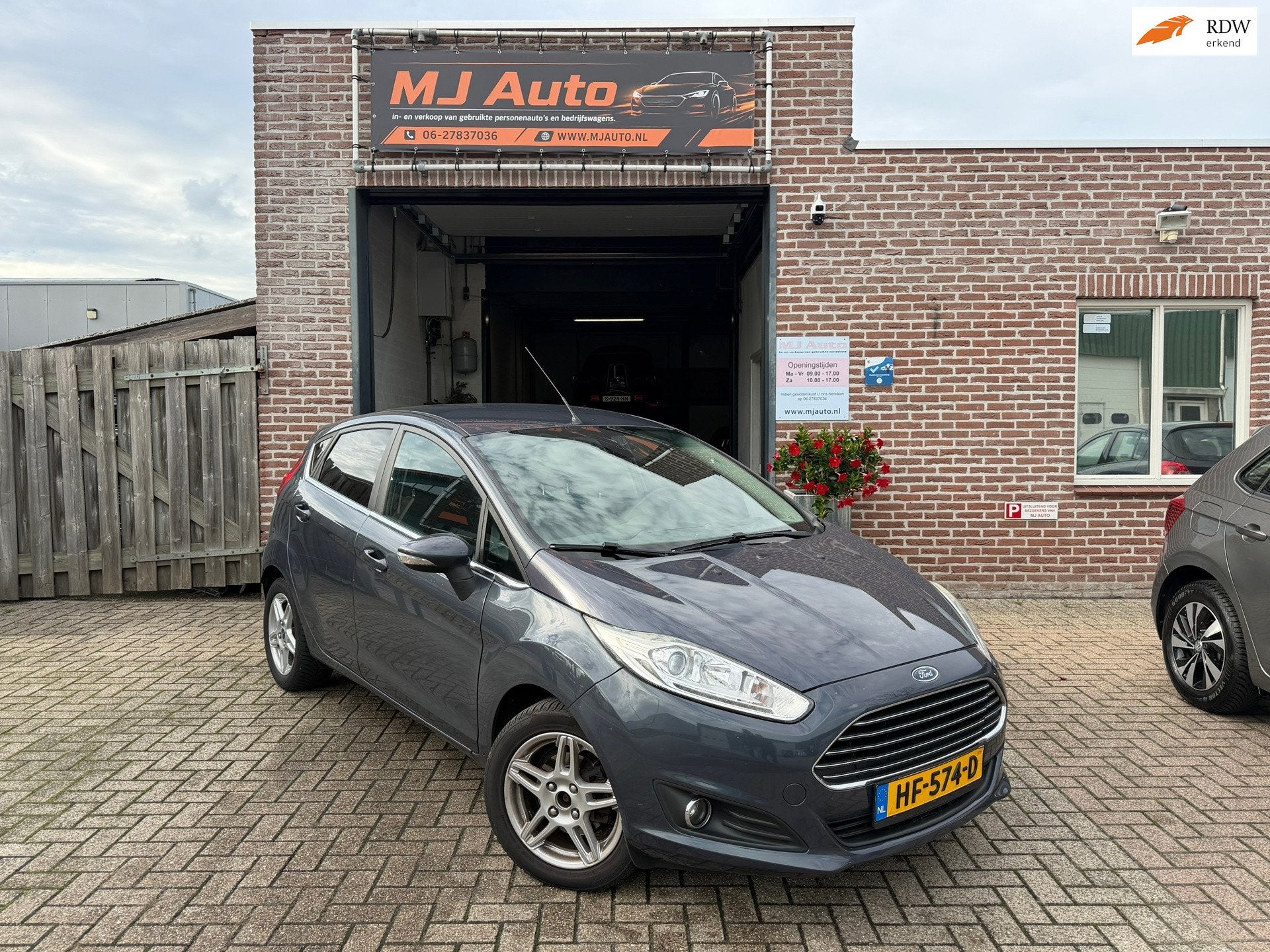 Ford Fiesta 1.0 EcoBoost Titanium, Voorwielaandrijving, 101 pk, Euro 6, Verwarmde buitenspiegels