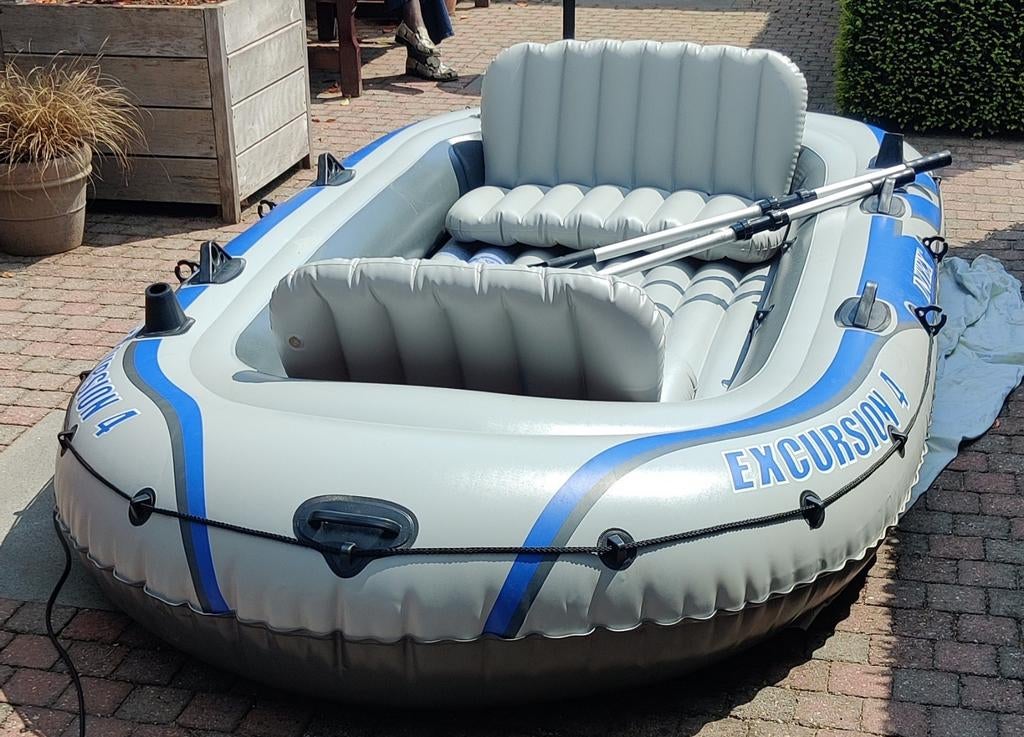 Excursion 4 opblaasboot + longboards + elektrische pomp, Ophalen, Drie personen of meer, Overige typen, Gebruikt