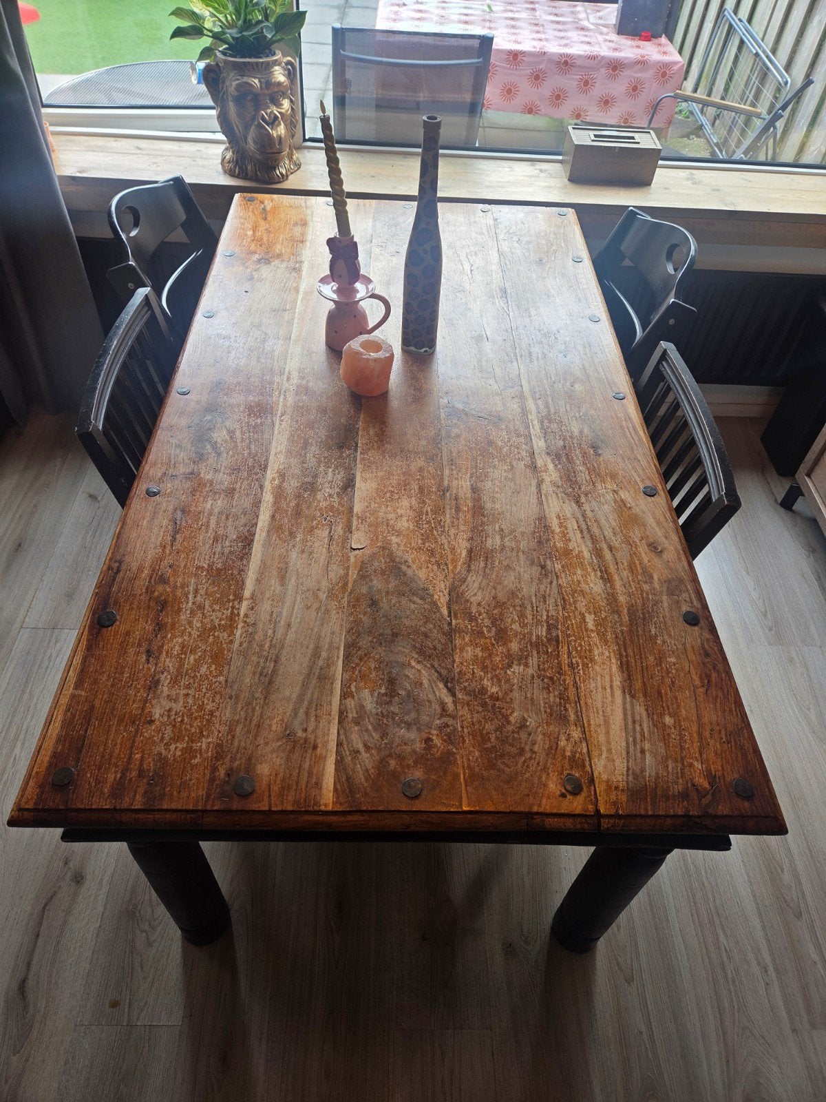 Robuuste eetkamertafel, Gebruikt, 50 tot 100 cm, 150 tot 200 cm, Vier personen