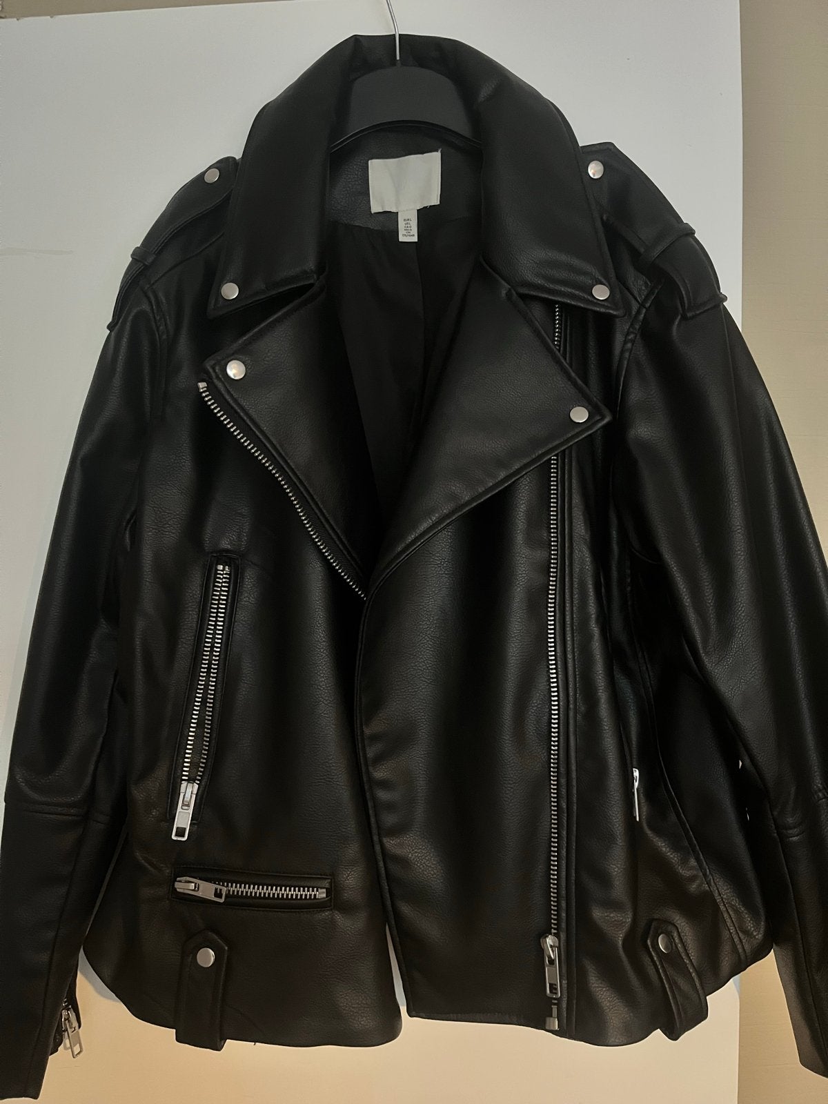 Zwart leren bikerjack van H&M, maat L, Ophalen of Verzenden, Zo goed als nieuw, Maat 42/44 (L), Zwart