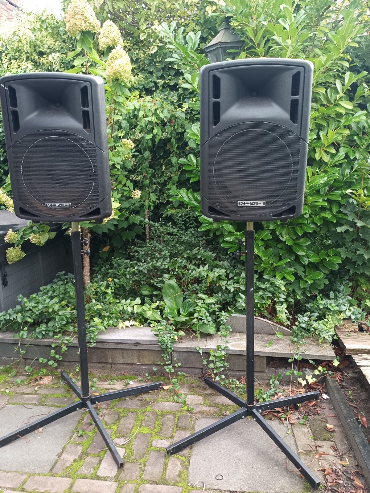 König PA-SMP1202 Speakerset met standaarden, Gebruikt, Inclusief standaarden, Speakerset, Ophalen