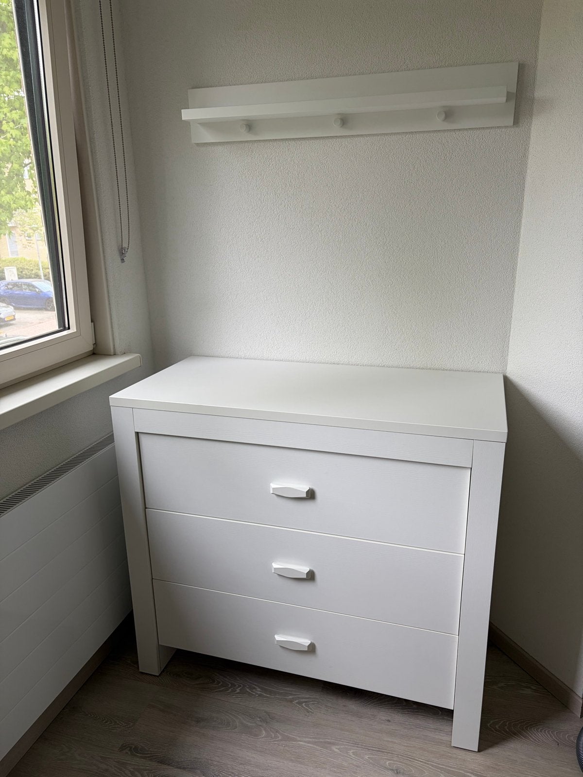 Europe Baby Commode met plankje en Bebe-jou aankleedkussen, Kinderen en Baby's, Kinderkamer | Commodes en Kasten, Ophalen, 50 tot 70 cm