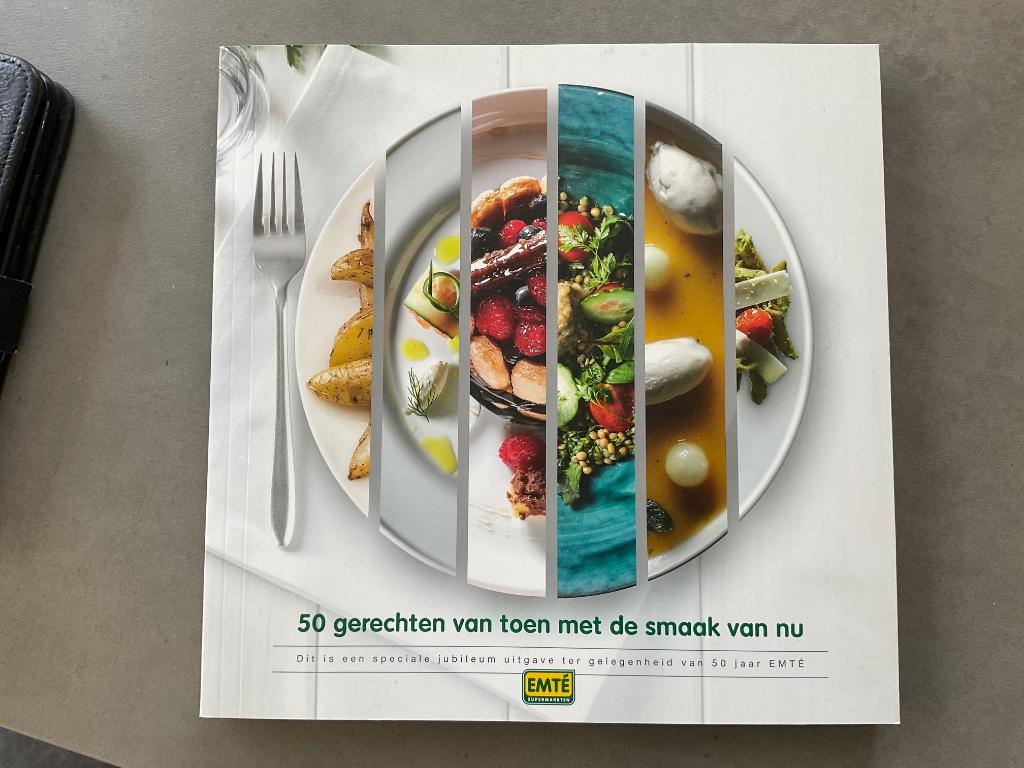 50 gerechten van toen met de smaak van nu., Ophalen of Verzenden, Nieuw, Nederland en België