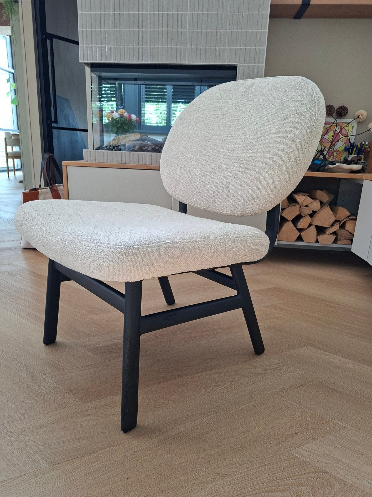 Loods 5 fauteuil, beige bouclé stof, zwart metalen onderstel, Ophalen, Overige kleuren, Modern, Scandinavisch, Zo goed als nieuw