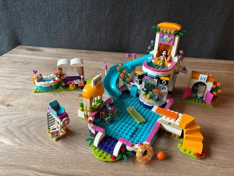 LEGO Friends Heartlake City-zwembad, Ophalen, City, Lego, Zo goed als nieuw