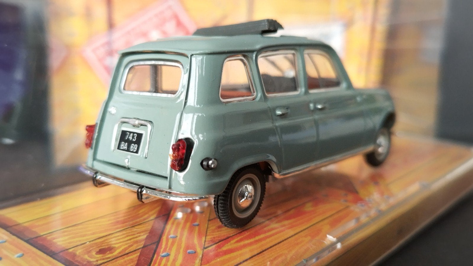 Renault 4 R4 L 1961 1:43 Norev Pol, Overige merken, Auto, Verzenden, .