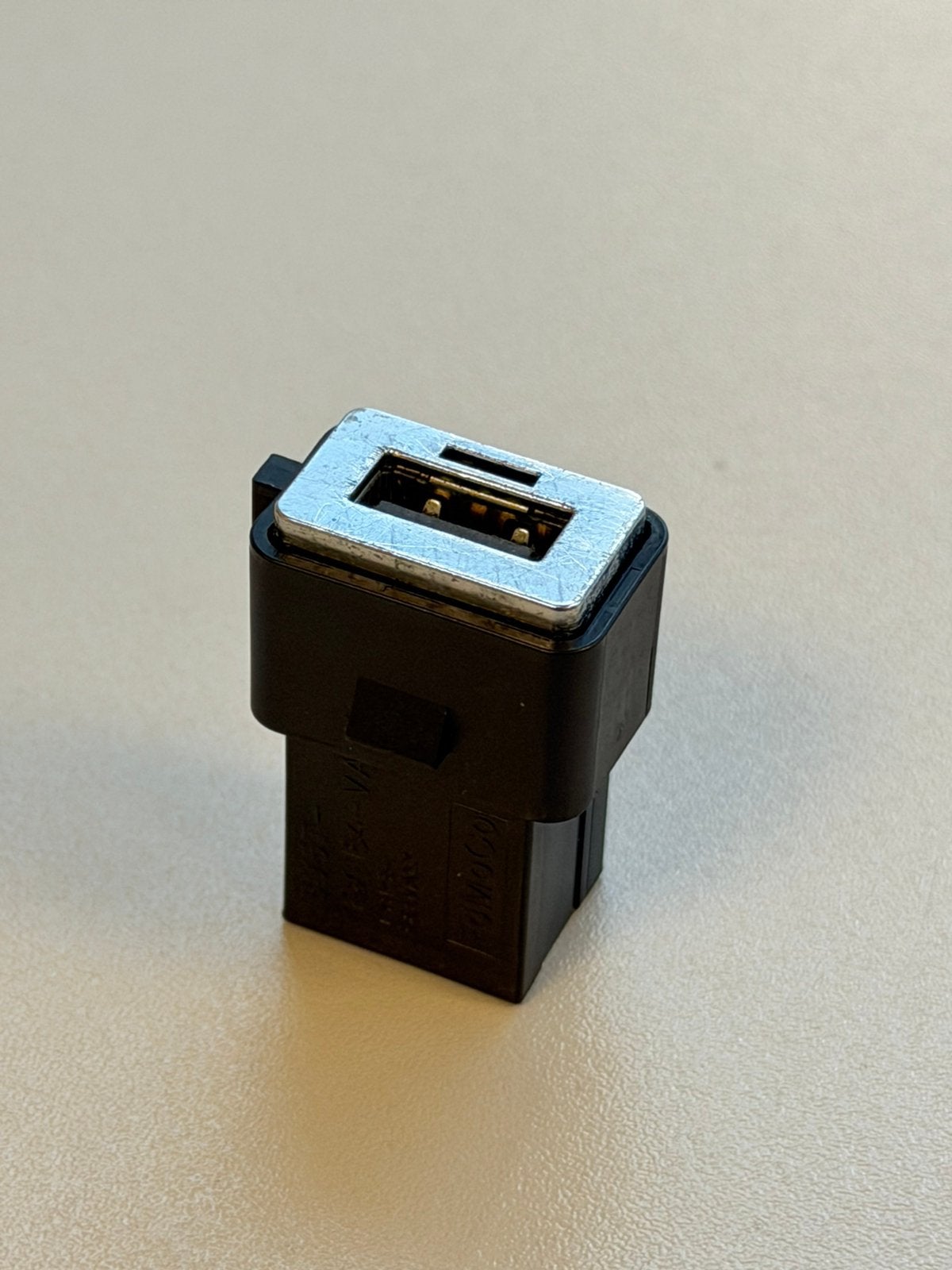 Ford USB port Poort Mondeo S-Max Galaxy 8M2T-19A164-BA, P, P, P, Ophalen of Verzenden