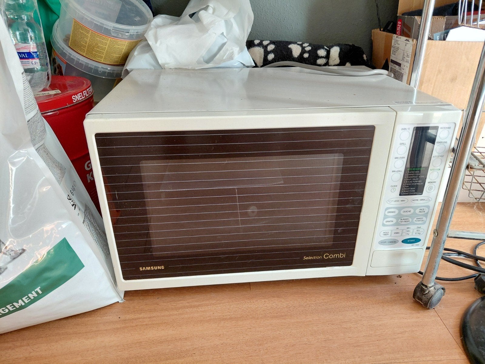 Samsung Combimagnetron met handleiding, Witgoed en Apparatuur, Ophalen, Combimagnetron, 60 cm of meer, Grill