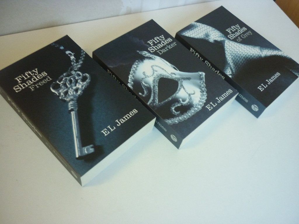 (Erotisch) E.L. James: Fifty Shades of Grey / Darker / Freed, Boeken, Ophalen of Verzenden, Zo goed als nieuw