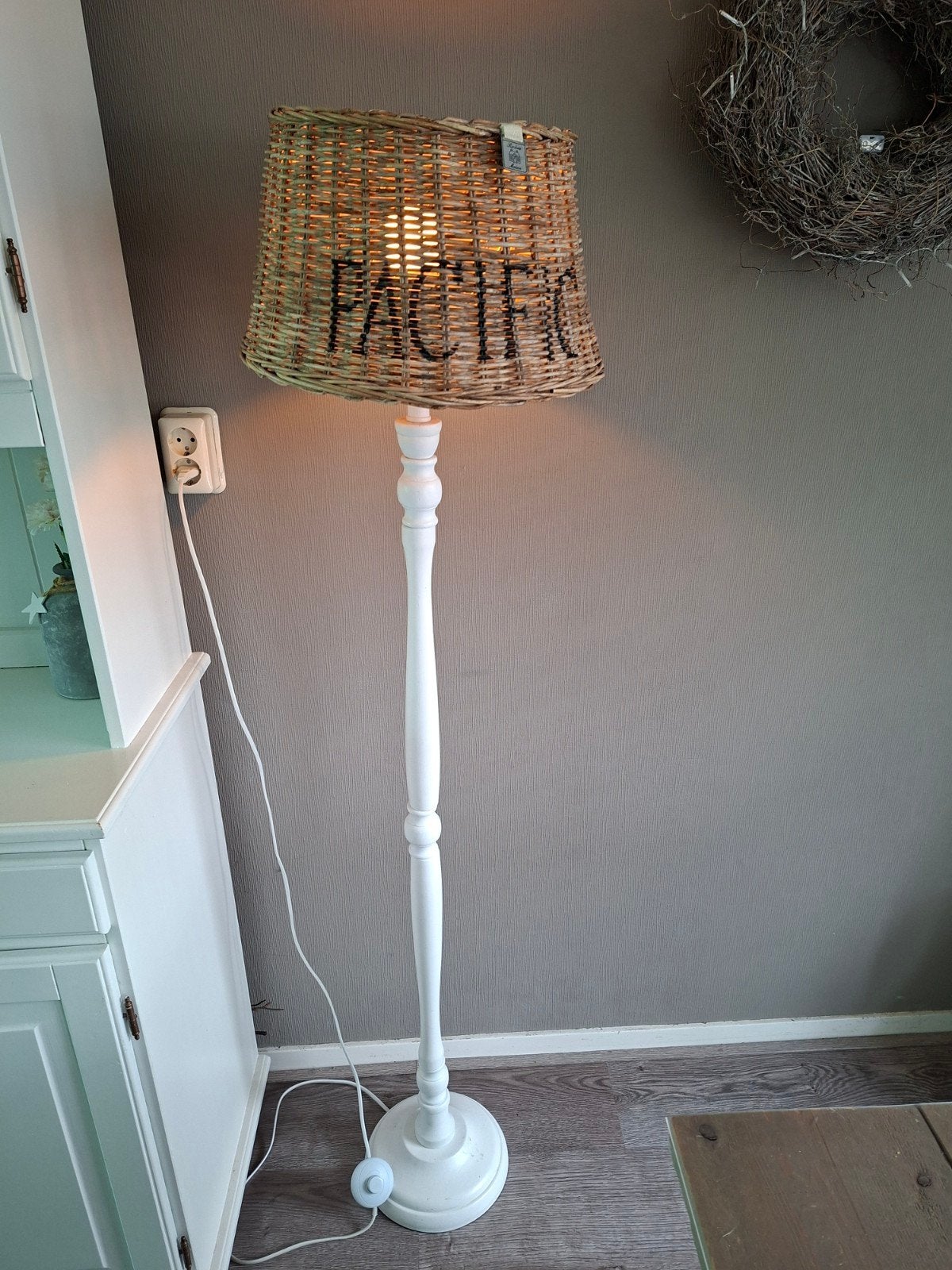 witte lampenvoet met riviera maison lampenkap, Ophalen, Minder dan 100 cm