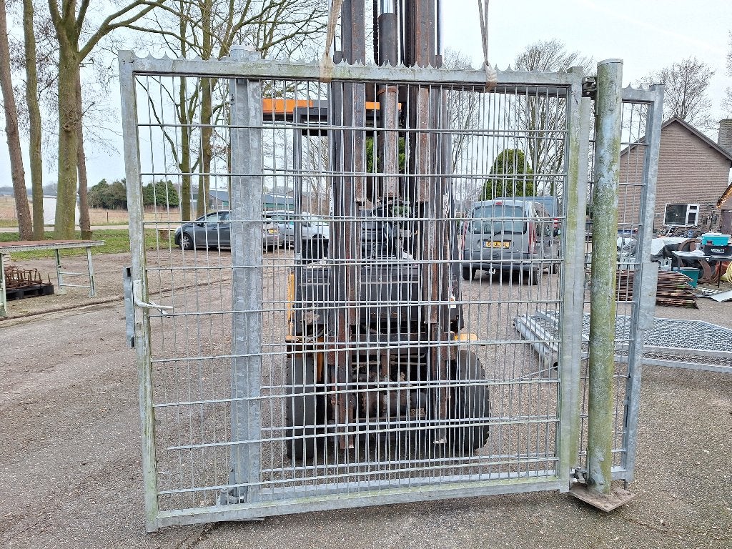 stalen poort met palen, Ophalen, Met poort, Zo goed als nieuw, Enkelstaafmat hekwerk