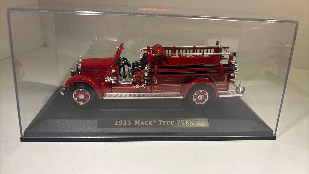 Mack type 75bx 1935 road signature 1.43, Hobby en Vrije tijd, Modelauto's | 1:43, Overige merken, Auto, Ophalen of Verzenden, A