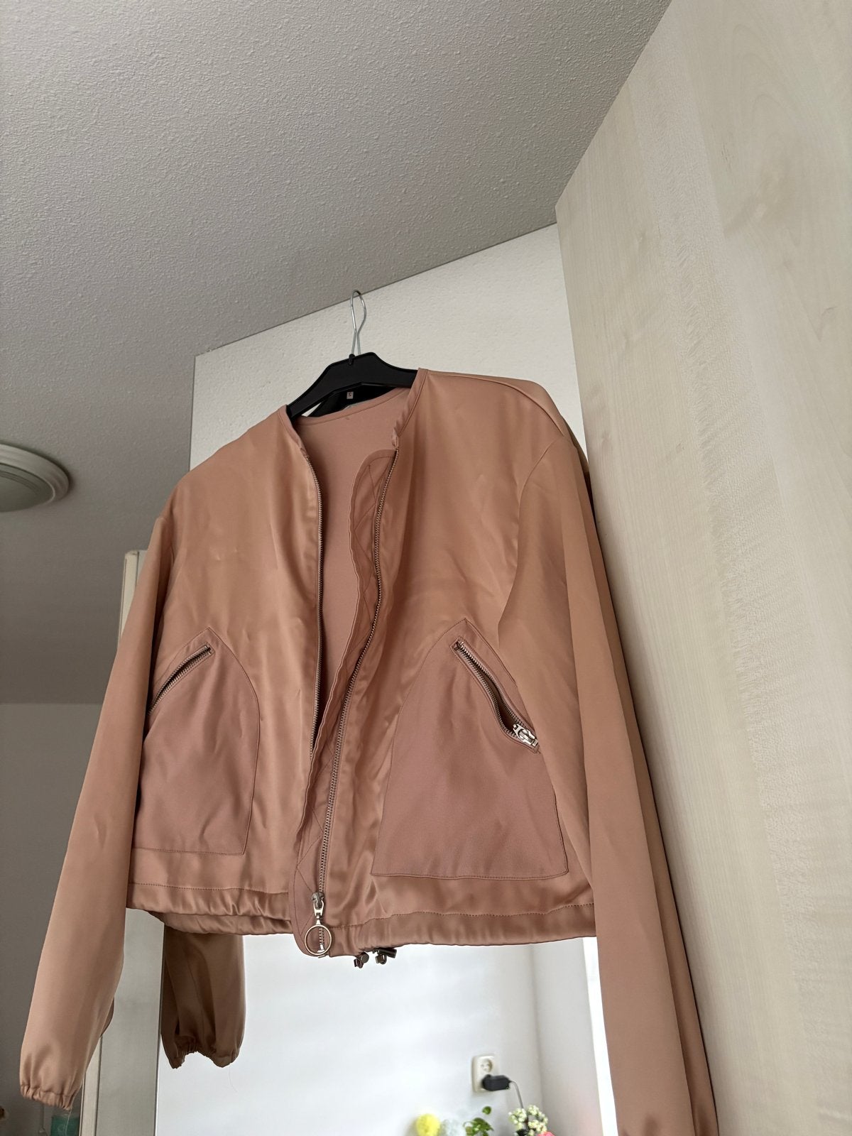 Roze bomberjack met ritsen, Ophalen of Verzenden, Zo goed als nieuw, Maat 38/40 (M), Roze