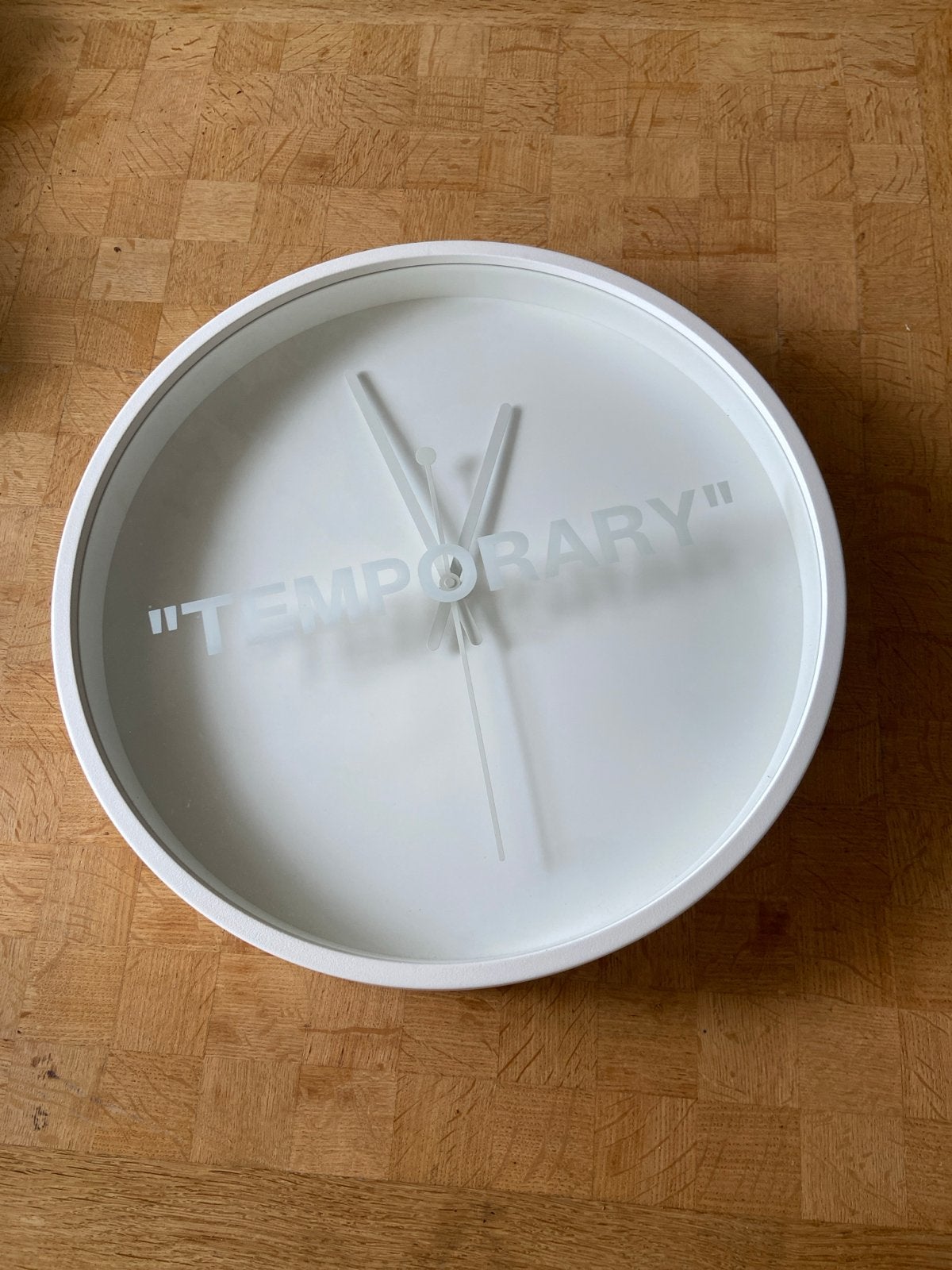 IKEA x Off-White "TEMPORARY" Wandklok, Wandklok, IKEA, Wit, Analoog