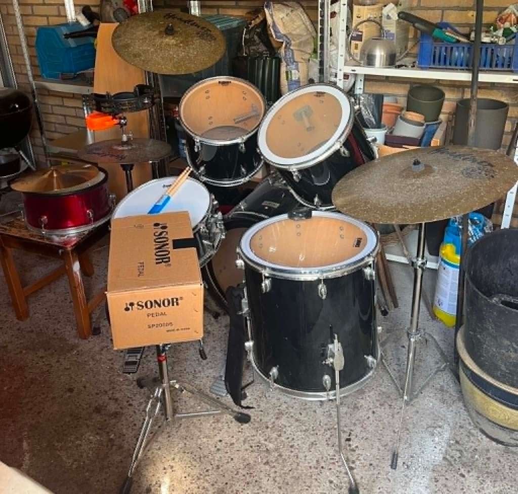 Opgeknapt drumstel met (nieuwe) accessoires, Ophalen, Gebruikt, Overige merken