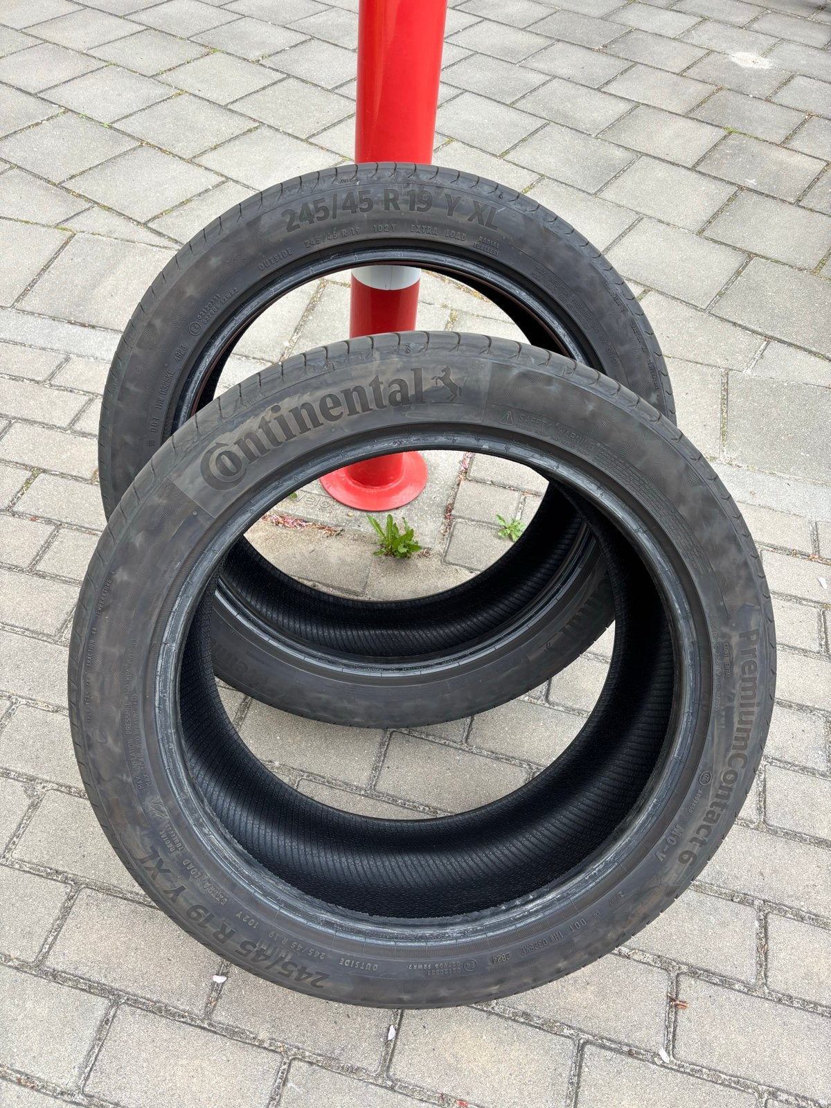 2 goed als nieuwe Continental banden 245/45 R19 Y XL, Ophalen of Verzenden, Gebruikt