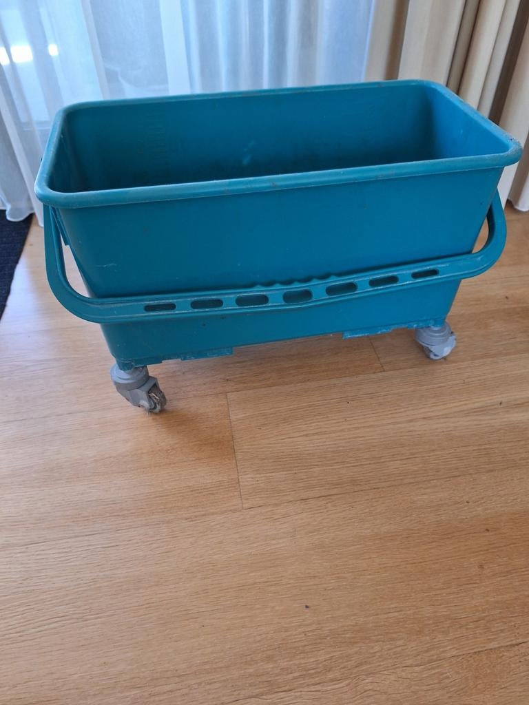 Dweilemmer., Tuin en Terras, Bloembakken en Plantenbakken, Ophalen of Verzenden, Gebruikt, Rechthoekig, 30 tot 60 cm