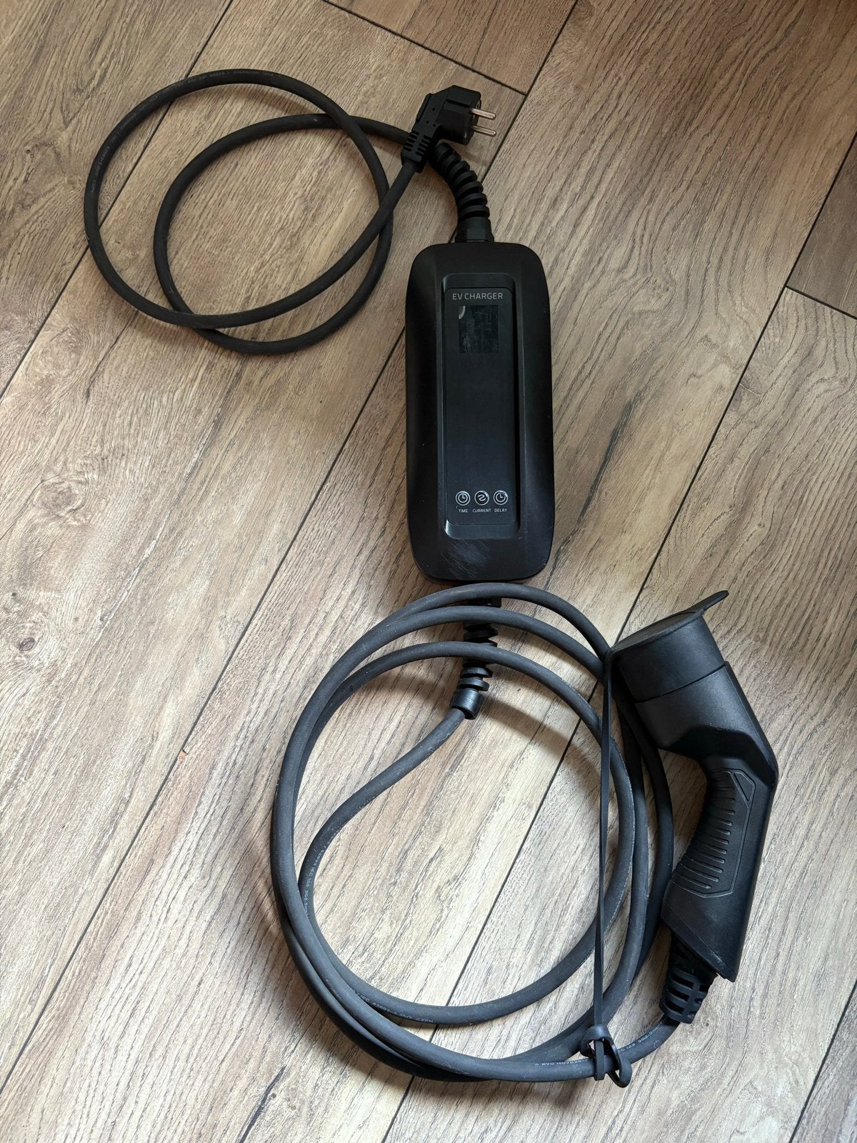 Stopcontact EV Oplader 16A (Max) - Type 2 -waterdicht (ip66), Auto diversen, Laadpalen, Gebruikt, Laadkabel, Ophalen of Verzenden
