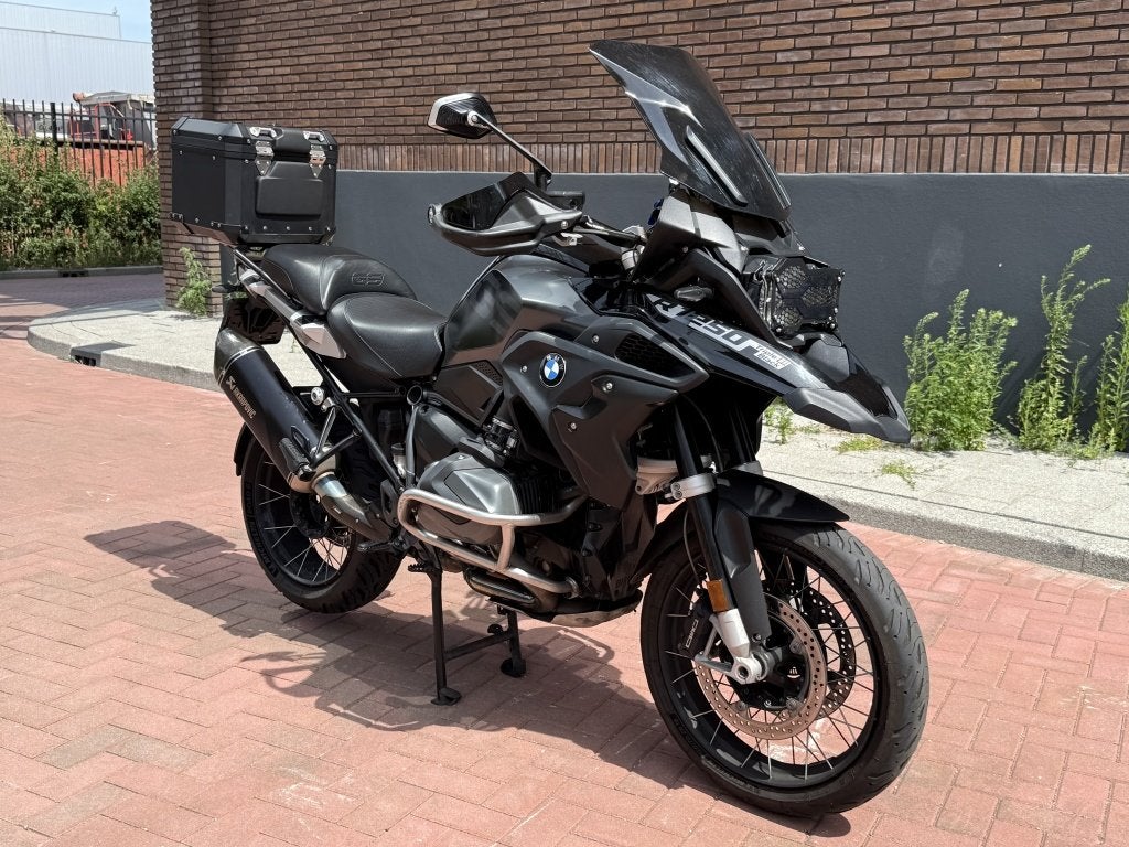 BMW All-Road R 1250 GS Triple Black Akrapovic (bj 2021), 1254 cc, Bedrijf, Plants@bmwgroup.com, Meer dan 35 kW