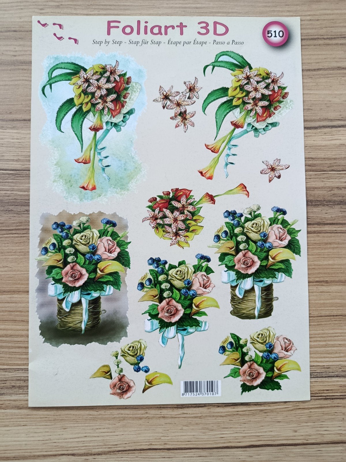 Boeket los en bloemen in de mand Knipvel,, Ophalen of Verzenden, Nieuw, Overige thema's, Knipvel