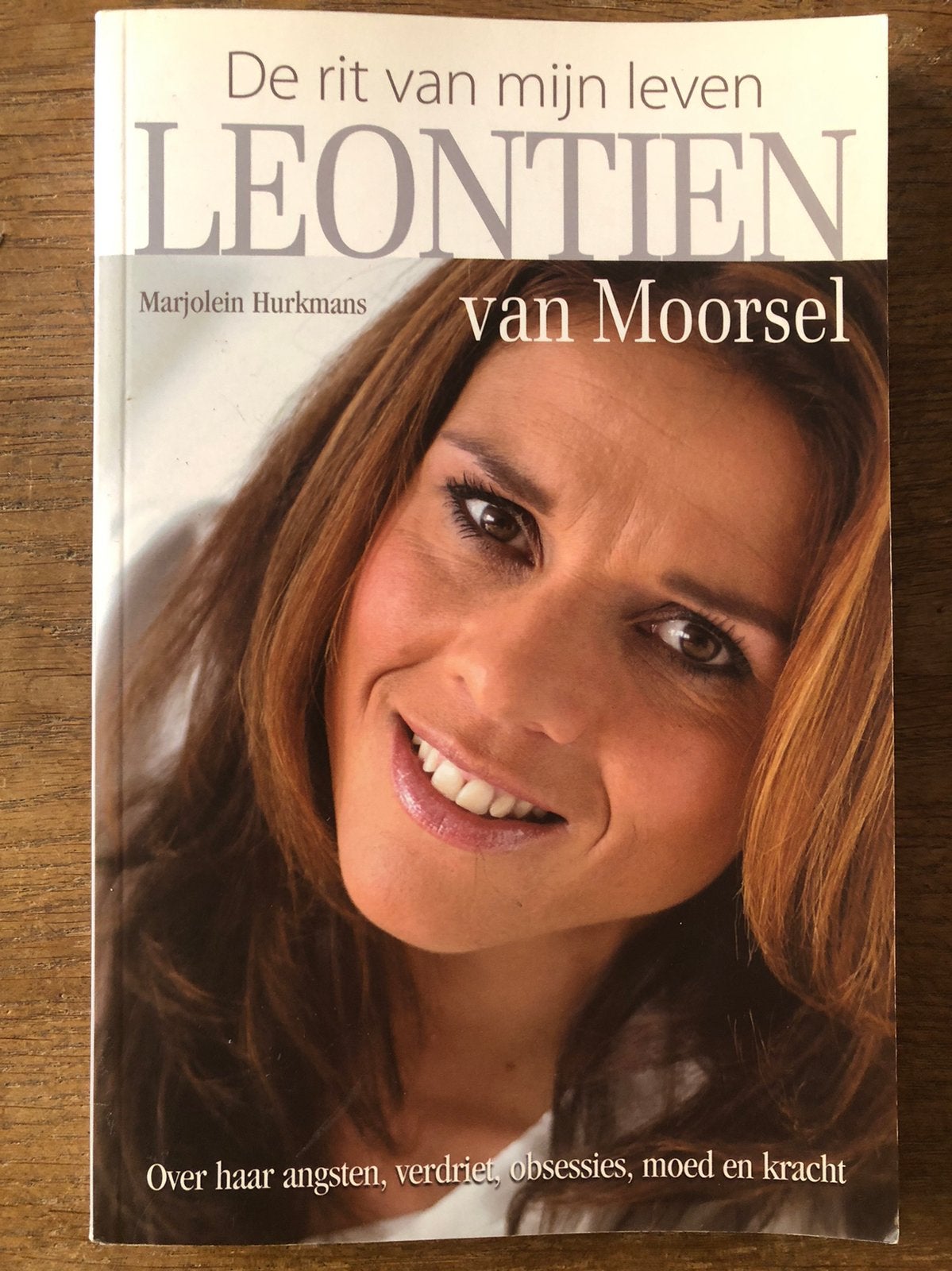 Gesigneerd boek - De rit van mijn leven Leontien van Moorsel, Ophalen of Verzenden, Gelezen, Sport