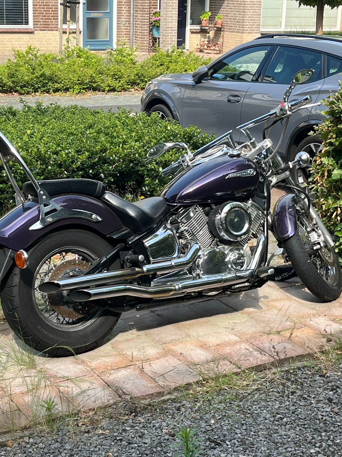 Yamaha XVS1100 Dragstar Custom - Breed stuur. Moet weg €3250, Motoren, Motoren | Yamaha, Cardan-aandrijving, Chopper, Gebruikt