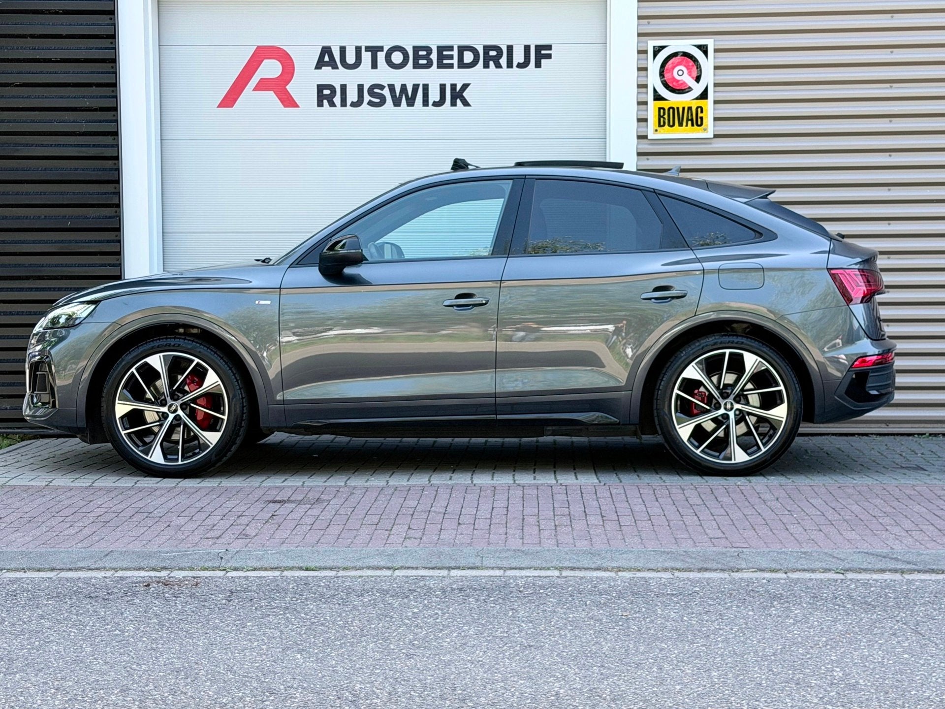 Audi Q5 Sportback 55 TFSI e S edition Pano/Memory/Keyless, Auto's, Automaat, Gebruikt, Euro 6, 4 cilinders